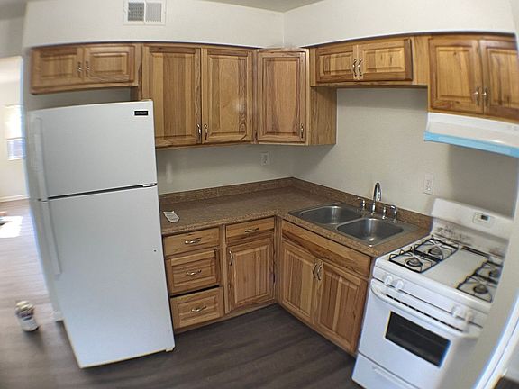 3rd image of 2612 N 1st St #C