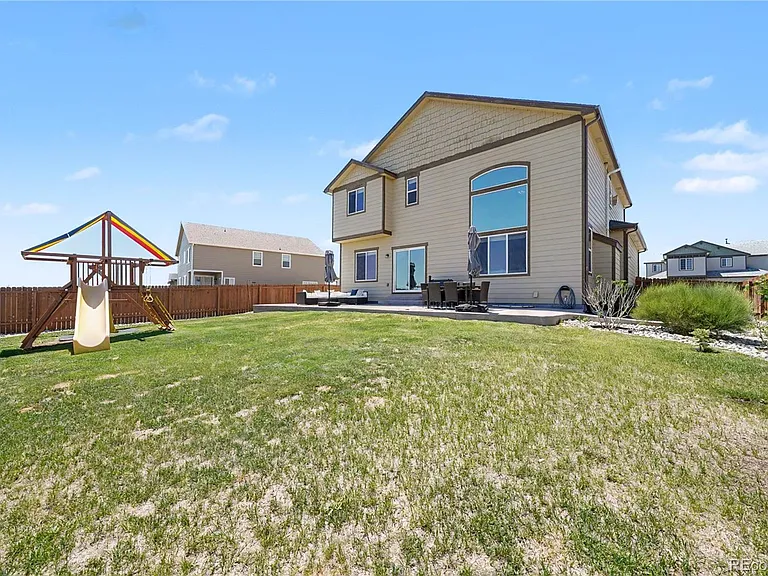 10592 Abrams Dr — Photo 32