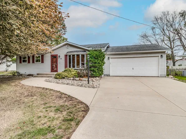 118 Flora Ln, Battle Creek, MI 49015