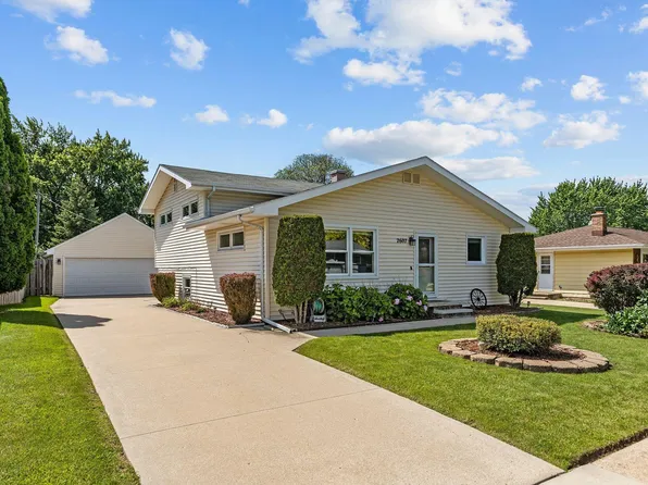 2607 S Fountain Ave, Appleton, WI 54915