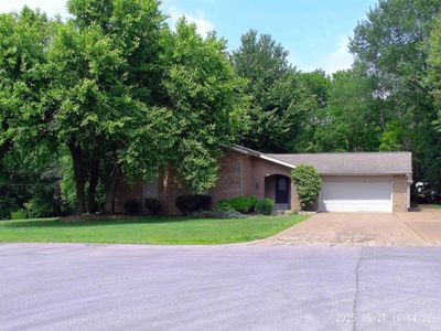 7716 Huckleberry Ln, Evansville, IN, 47712