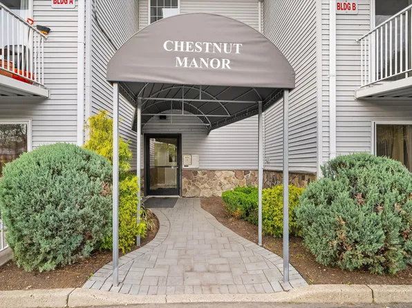 10-12 Chestnut St #202A, Suffern, NY 10901