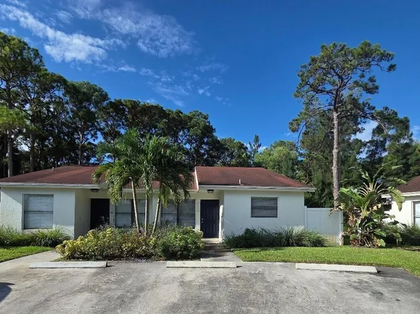 3783 Mil Race Ct, Greenacres, FL 33463