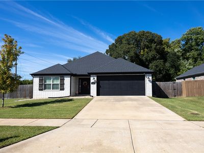 1121 N Pershing St, Fayetteville, AR, 72704