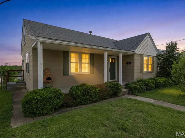930 Ridgeway St, Sainte Genevieve, MO 63670