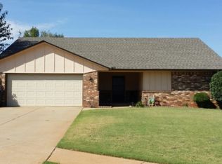 1309 SE 2nd St, Moore, OK 73160