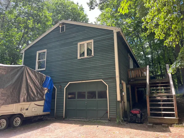 53 Fairview Drive, Waterboro, ME 04061