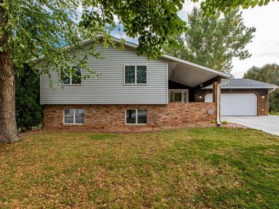 2431 Meadow Hills Dr SW, Rochester, MN, 55902