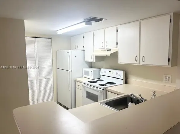 10749 Cleary Blvd APT 307, Fort Lauderdale, FL 33324