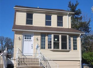 157 1st St, Englewood, NJ 07631