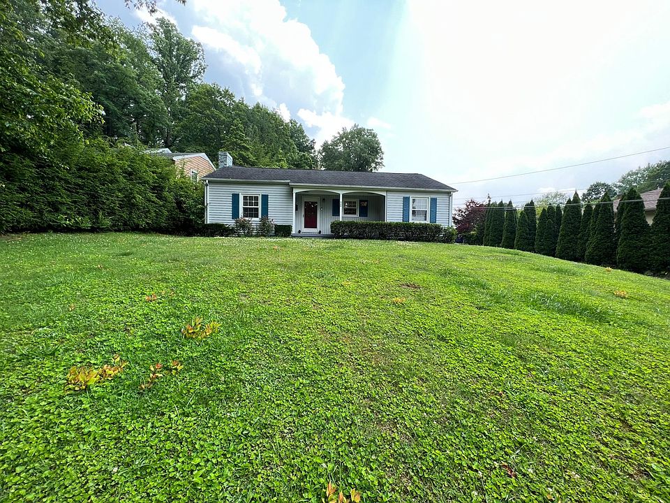 1st image of 920 Glenway Ave