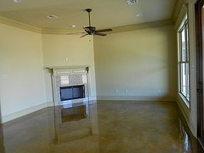 4th image of 100 Bluewater Dr