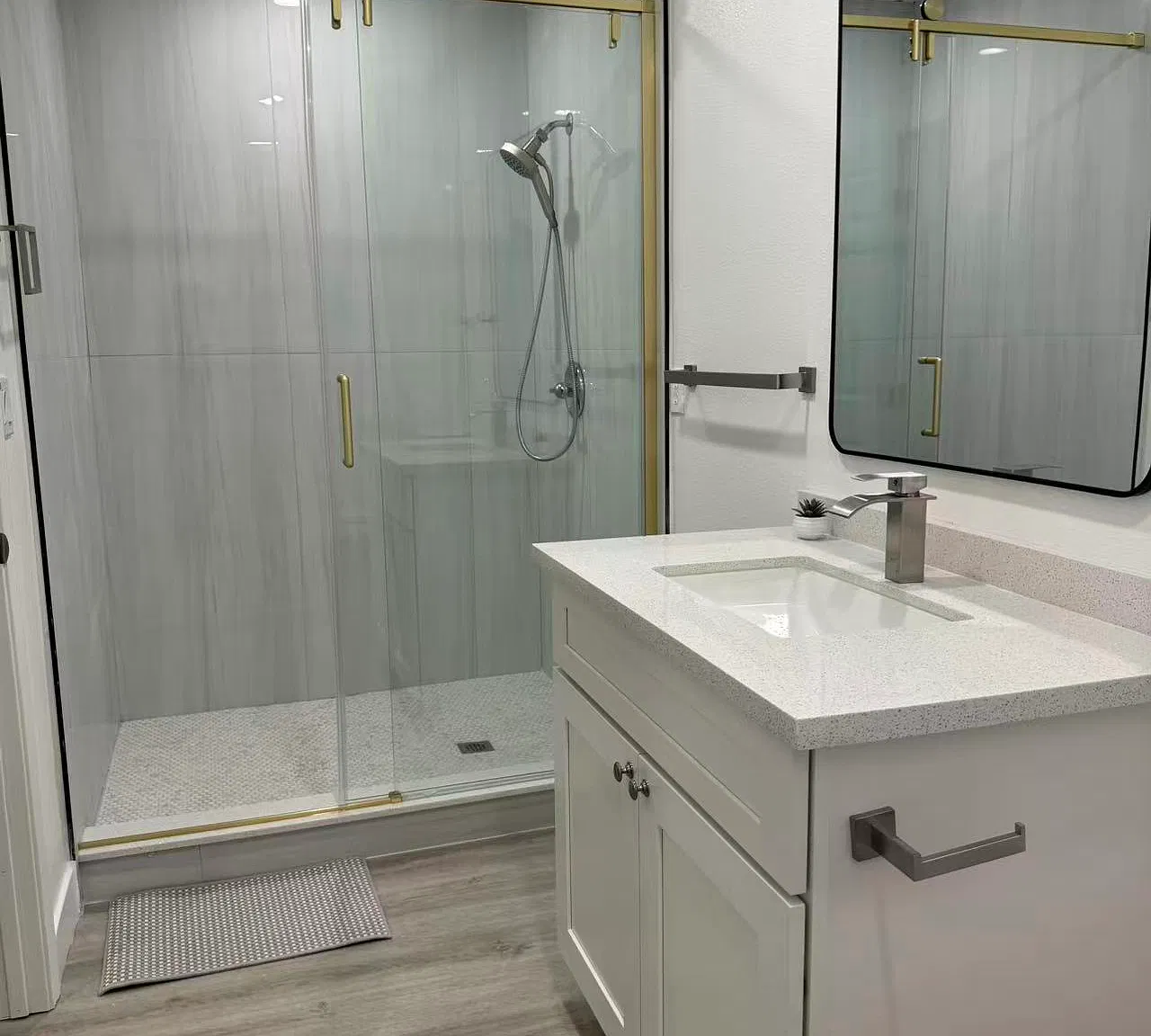 Studio, 420 sqft, $1,000 — Photo 4