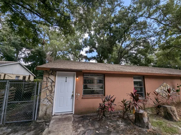 919 59th Avenue Dr E, Bradenton, FL 34203