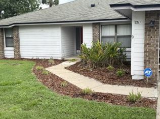 9211 Palm Tree Dr, Windermere, FL 34786