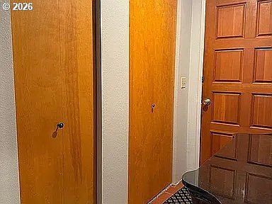 3rd image of 1005 Maple St