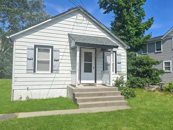 560 Raynor Avenue, Riverhead, NY 11901