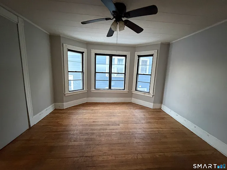 29 Silver St #2 — Photo 9