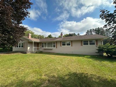 820 Colligan Ave, Wild Rose, WI, 54984