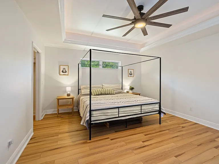 2309 SW 27th St — Photo 34
