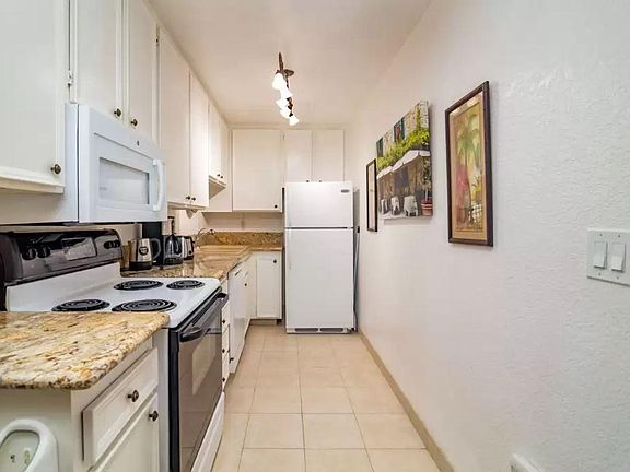 2nd image of 701 N Los Felices Cir W #213