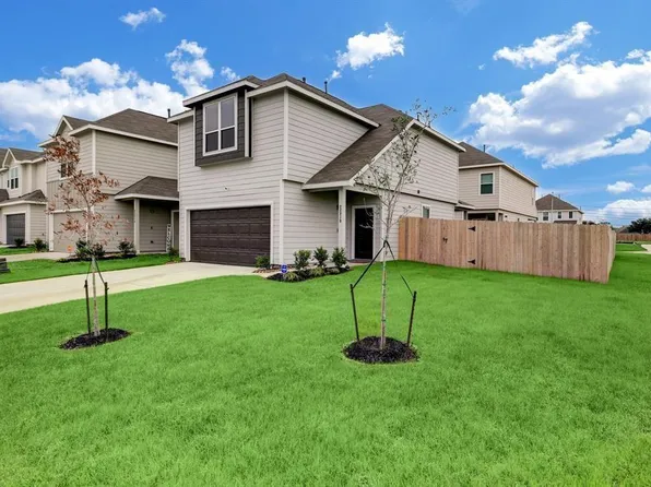 22219 Sovereign Heights Ln, Houston, TX 77073