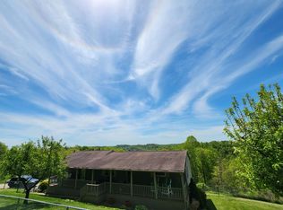 4970 American Ridge Rd, New Martinsville, WV 26155