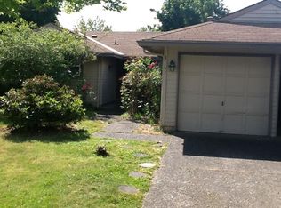 3163 Kentwood Dr, Eugene, OR 97401
