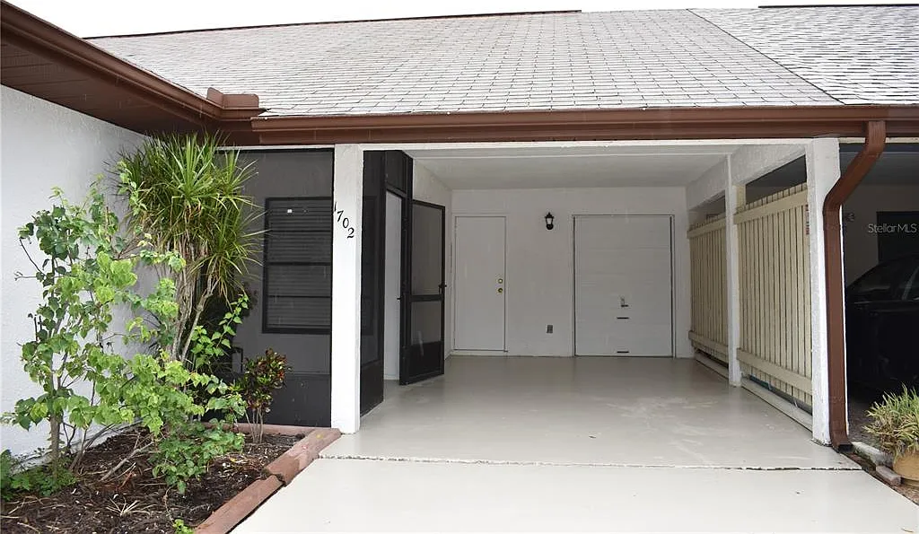 2 bed, 2.0 bath, 1387 sqft, $1,900 — Photo 4