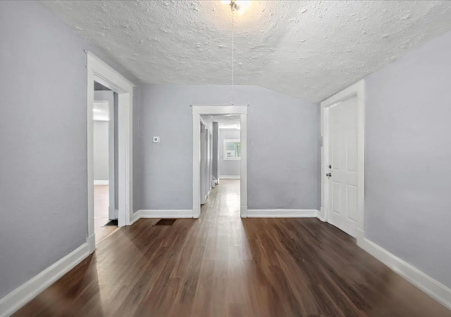 1375 E Minnesota Street - $1,400.00/mo. — Photo 3