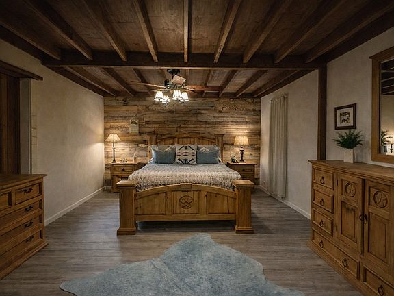 4th image of 6187 Mockingbird Ln