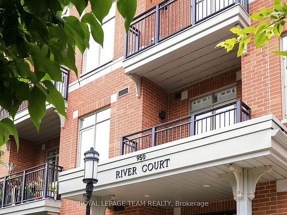 4th image of 950 Marguerite Ave #212
