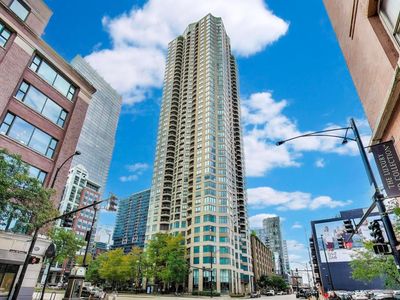 400 N Lasalle Dr #1912, Chicago, IL, 60614