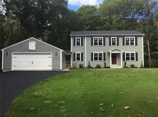 51 Clark Mill St, Coventry, RI 02816