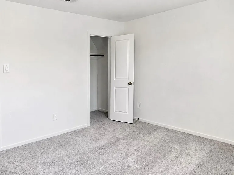 14978 N Ascot Bend Cir — Photo 32