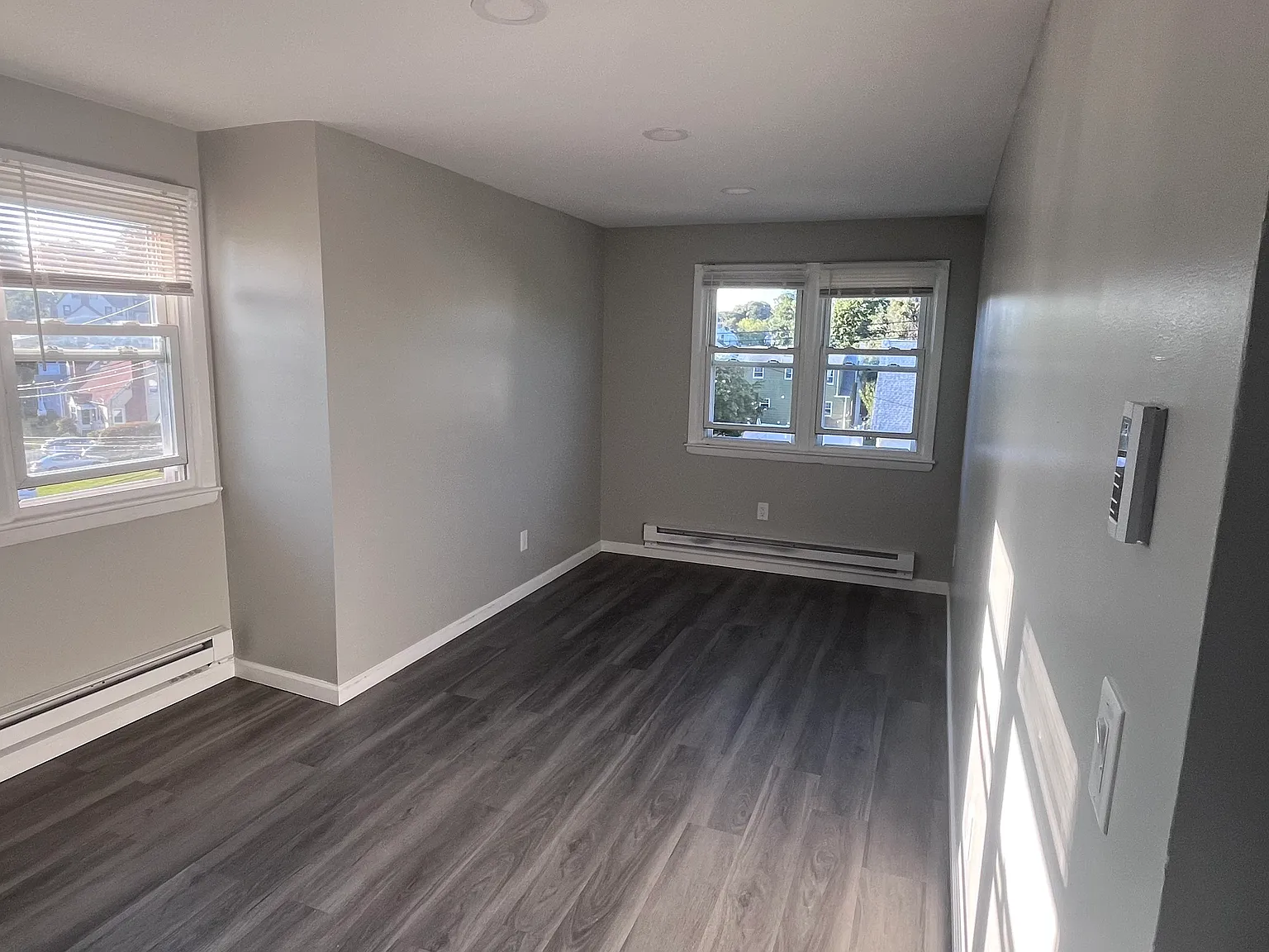 2 bed, 750 sqft, $2,800 — Photo 4