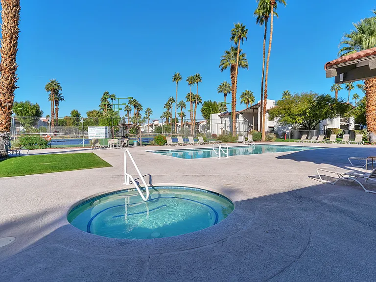 1050 E Ramon Rd #127 — Photo 30
