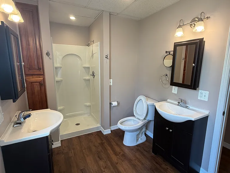 252 E Louther St — Photo 19