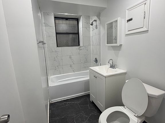 3rd image of 157 S Harrison St APT B1