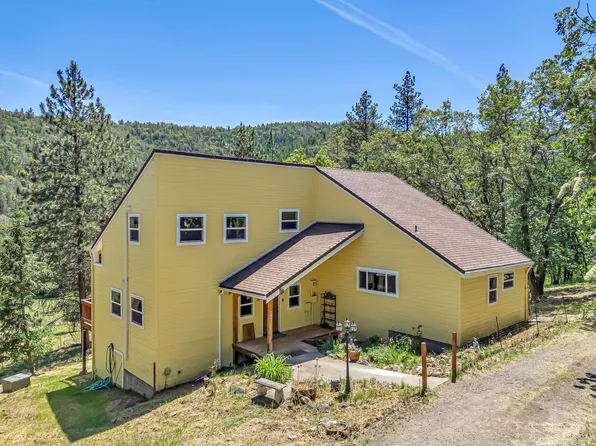 4780 Andrews Rd, Medford, OR 97501