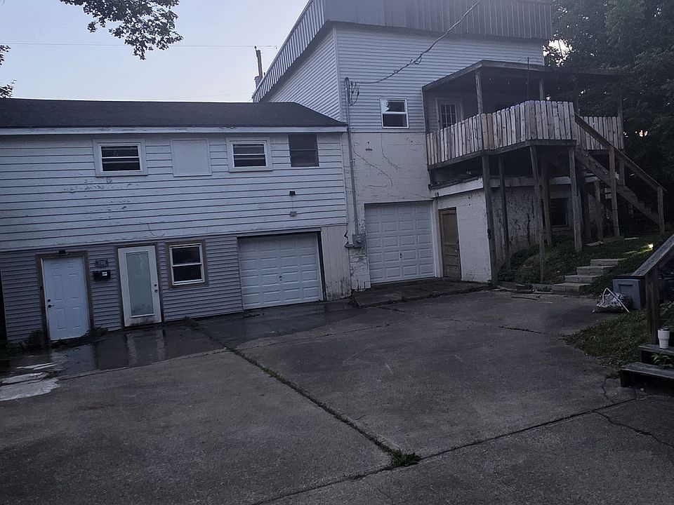 1st image of 722 Green St #R