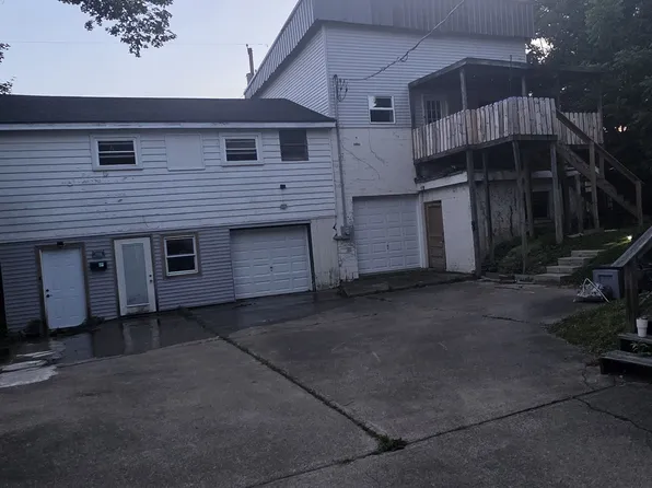 722 Green St #R, Greensburg, PA 15601