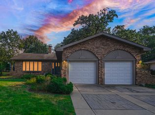 7675 W 84th Pl, Crown Point, IN 46307