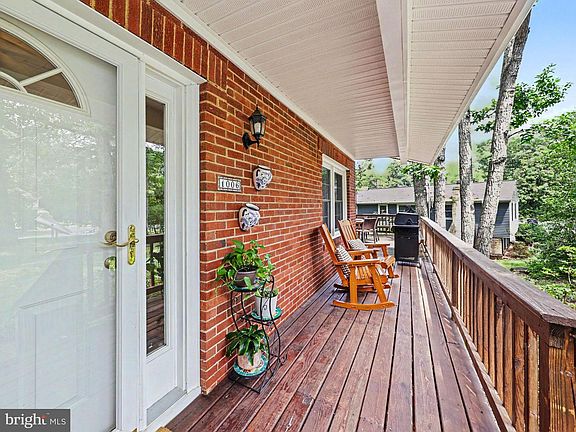 3rd image of 1006 Isabella Dr