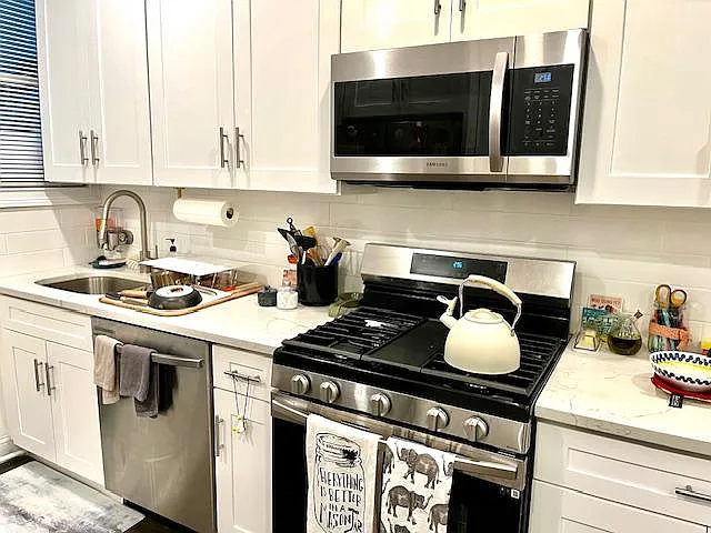 Marble Ave — Photo 2