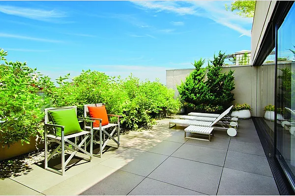 Sold by Stribling | media 14