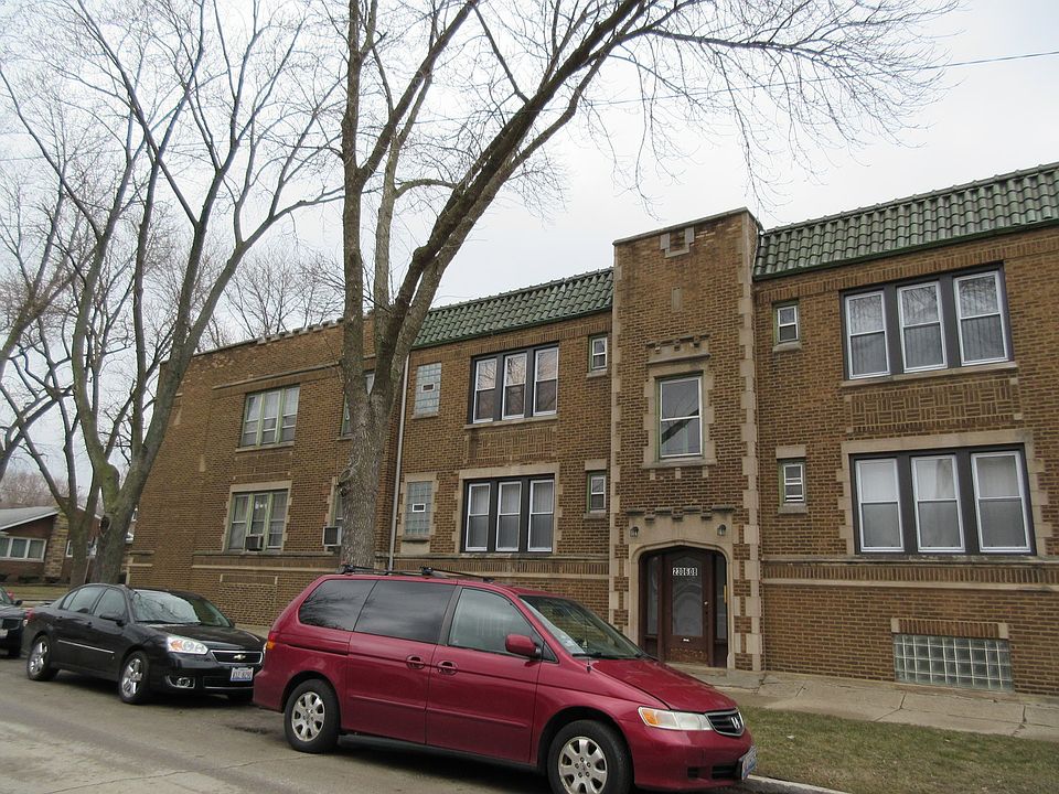 1st image of 7955 S Crandon Ave #2S