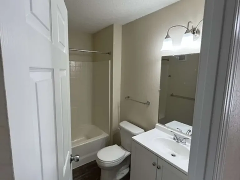 Wild River Townhomes — Photo 6