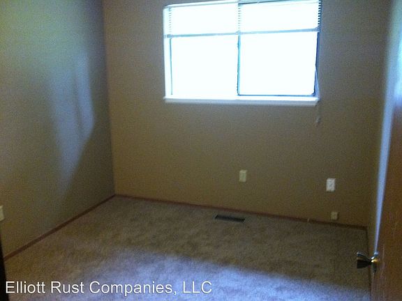4th image of 1441 SE Bethel Valley Ln