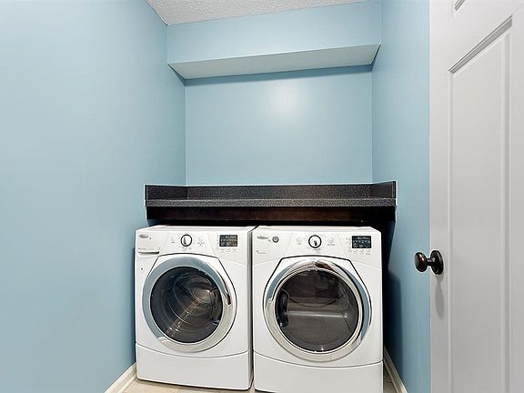 2nd image of 4537 Prunty Ave